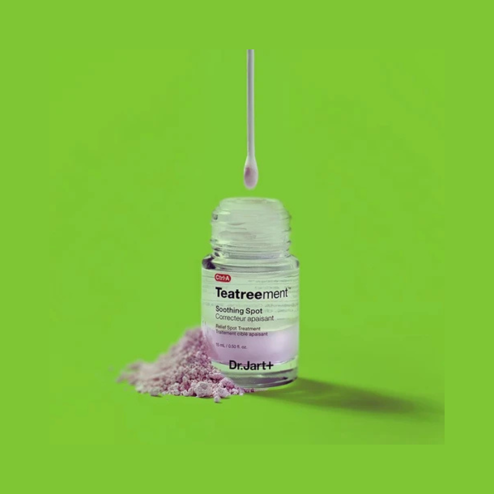 Using Dr.Jart+ Ctrl A Teatreement Spot